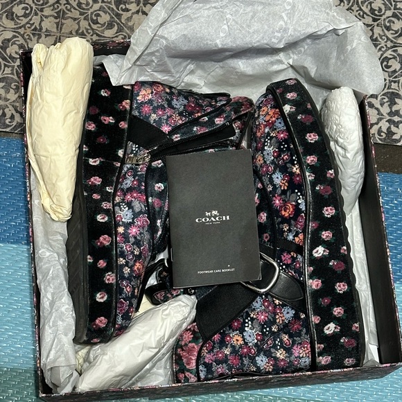 Coach x Tabitha Simmons Chelsea Urban Hiker Boot - Picture 16 of 16